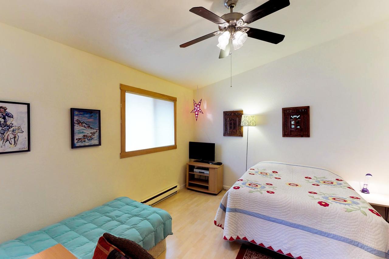Brighton Condo #208 Girdwood Bagian luar foto