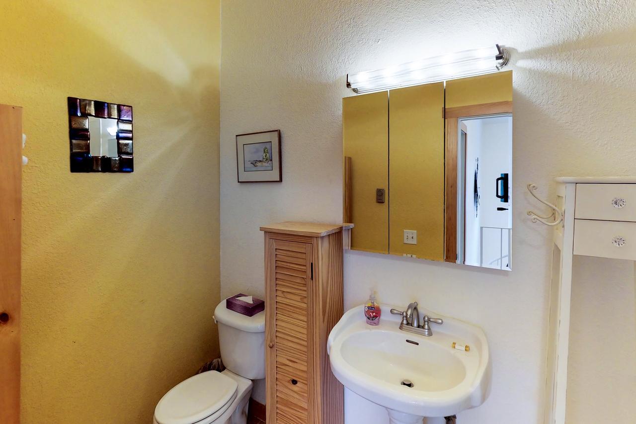 Brighton Condo #208 Girdwood Bagian luar foto