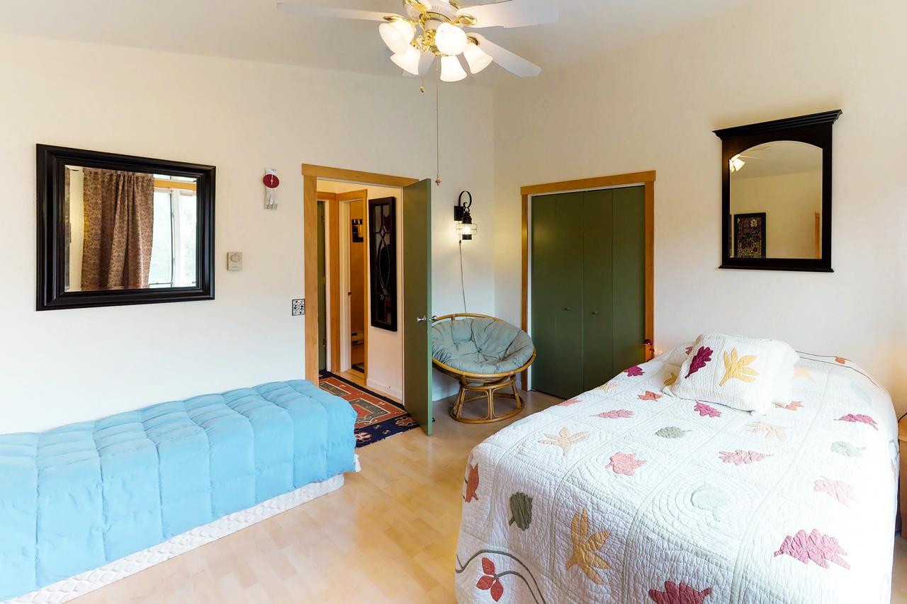 Brighton Condo #208 Girdwood Bagian luar foto