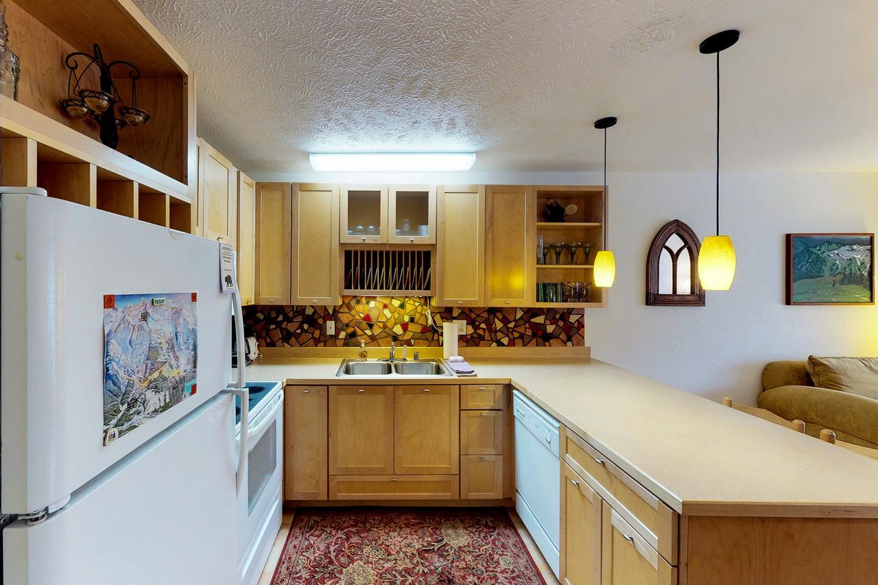 Brighton Condo #208 Girdwood Bagian luar foto